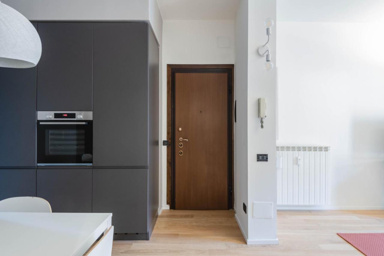 Easylife - Accogliente Trilocale A Porta Romana Relax E Stile Moderno Nel Cuore Di Milano ภายนอก รูปภาพ